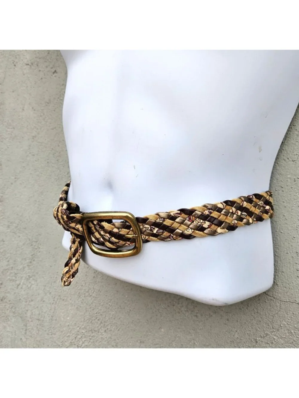 Vintage 70s Woven Leather Fabric Belt Brass Buckle Unisex One Size to 37
